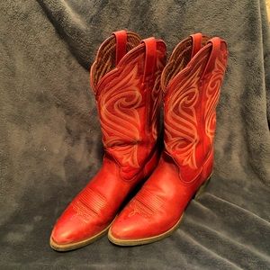 Ariat Womens Leather western boots